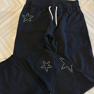Monrow Women’s Black Joggers with Silver Star Grommets